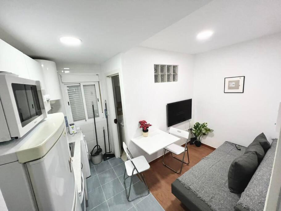 Apartment Piso 1hab Nueva Numancia Madrid